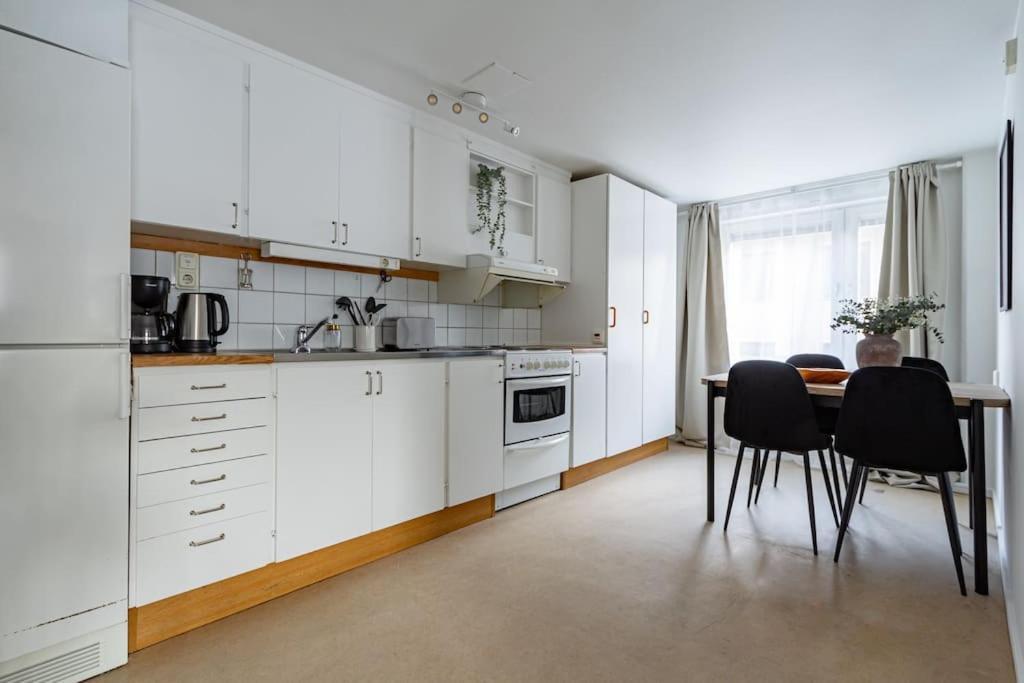 Affordable Studio In Trendy Sofo, Construction Work Stockholm Luaran gambar
