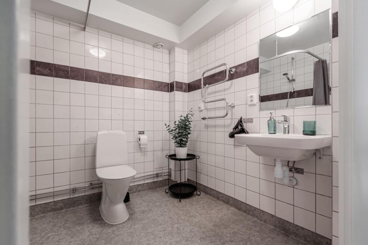 Affordable Studio In Trendy Sofo, Construction Work Stockholm Luaran gambar