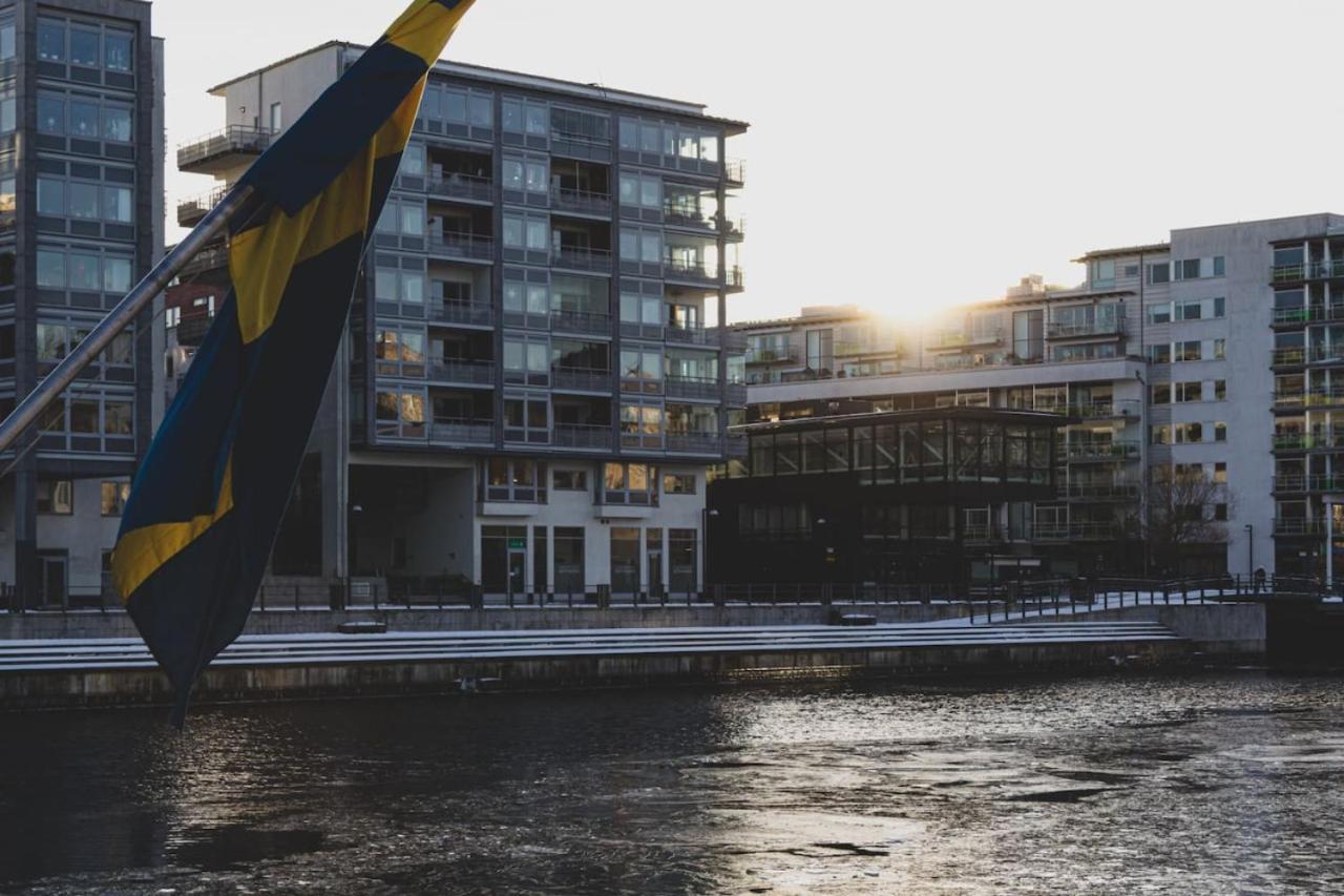 Affordable Studio In Trendy Sofo, Construction Work Stockholm Luaran gambar